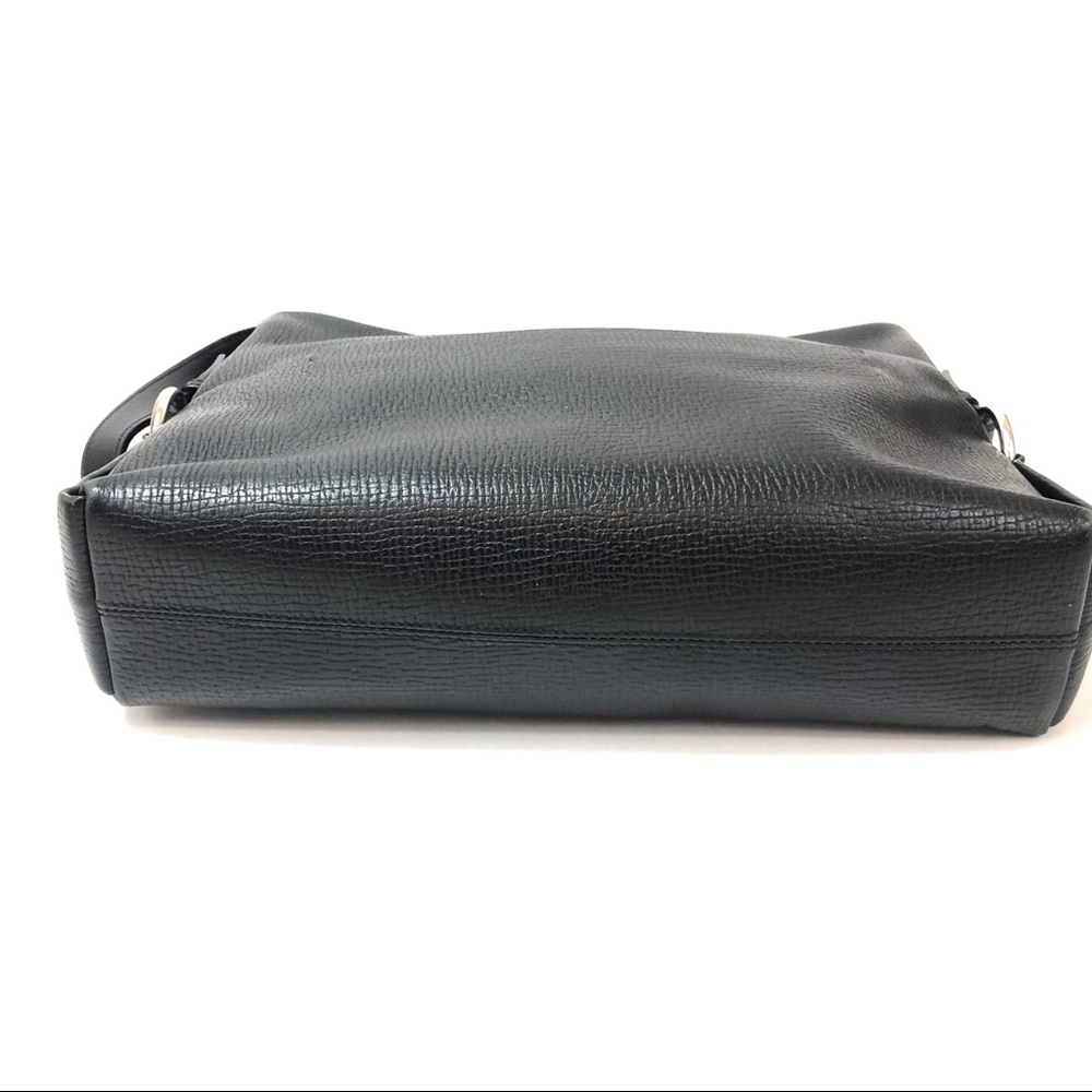 Loewe Pebble Leather Shoulder Bag - Picture 7 of 8